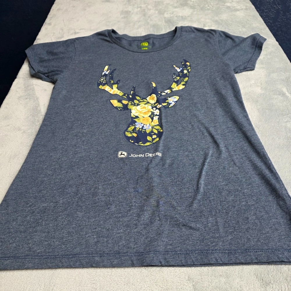 John Deere Woman's T- Shirt Deer Head Floral Design Short Sleeve Blue Size Large